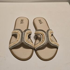 MIA Girl Women's Cream and Silver Sandals Size 8.5